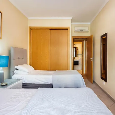 아파트 Colina H Modern & Comfortable 2 Bed