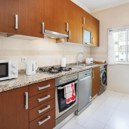 Colina H Modern & Comfortable 2 Bed 카르보에이루